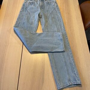 Zara size 2 straight leg jeans, ladies size 2 jeans, Zara jeans 34